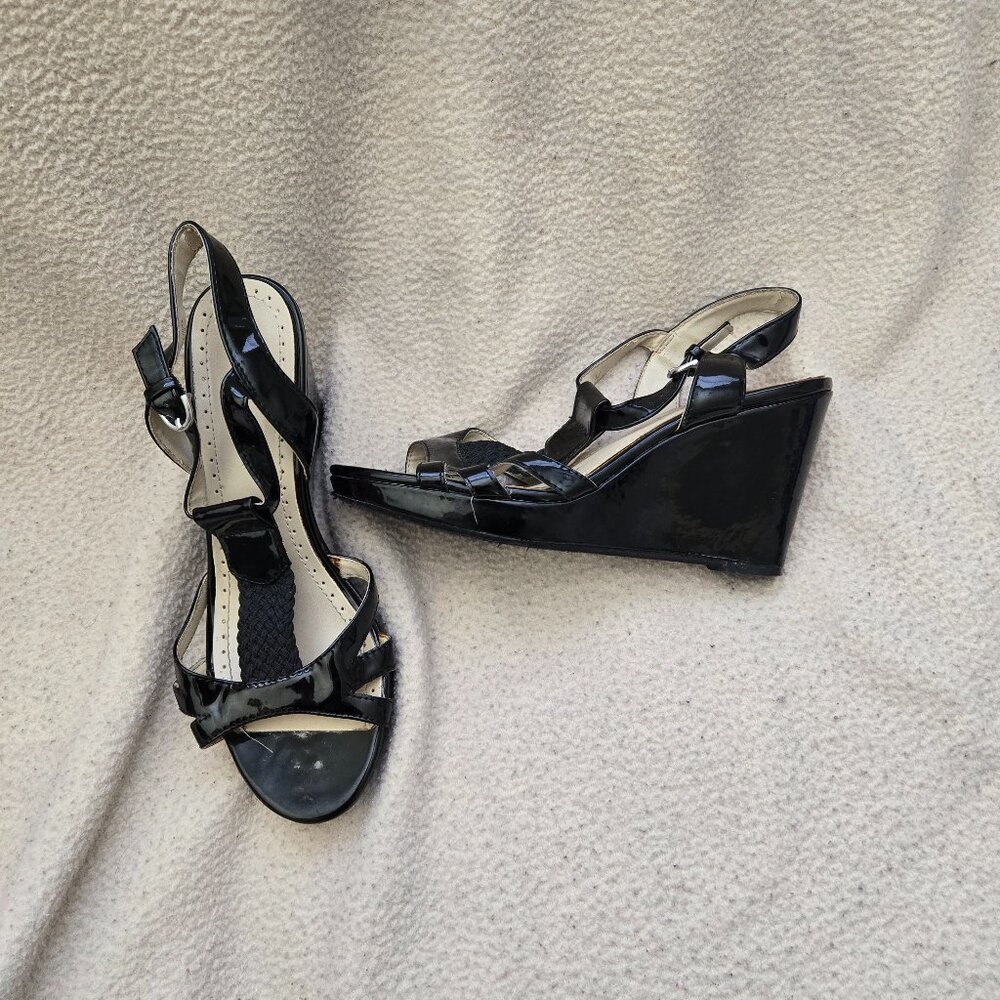 Gently used wedges